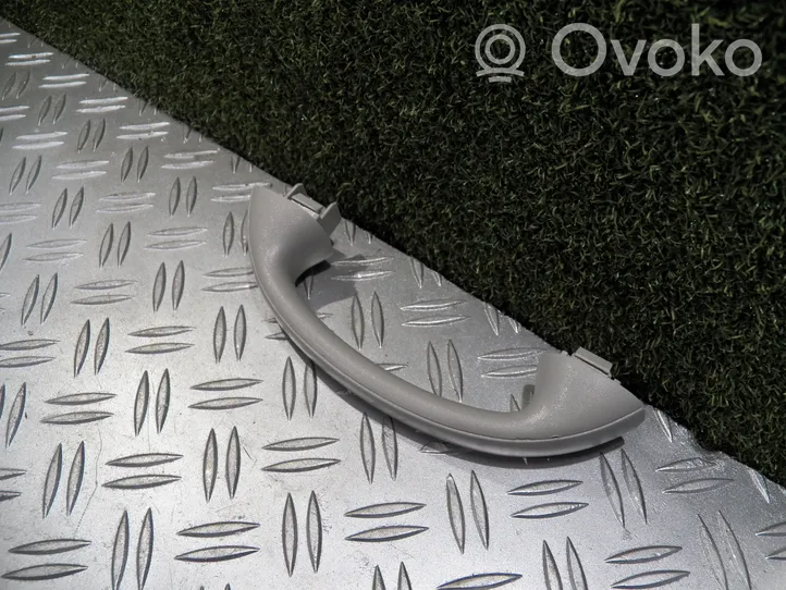 Opel Movano B Uchwyt / Rączka sufitowa tylna 8200731852