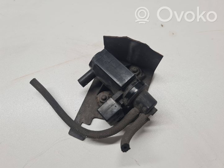 BMW X3 E83 Solenoidinis vožtuvas 7805391