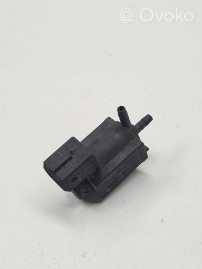 BMW X5 E53 Solenoidinis vožtuvas 1742712