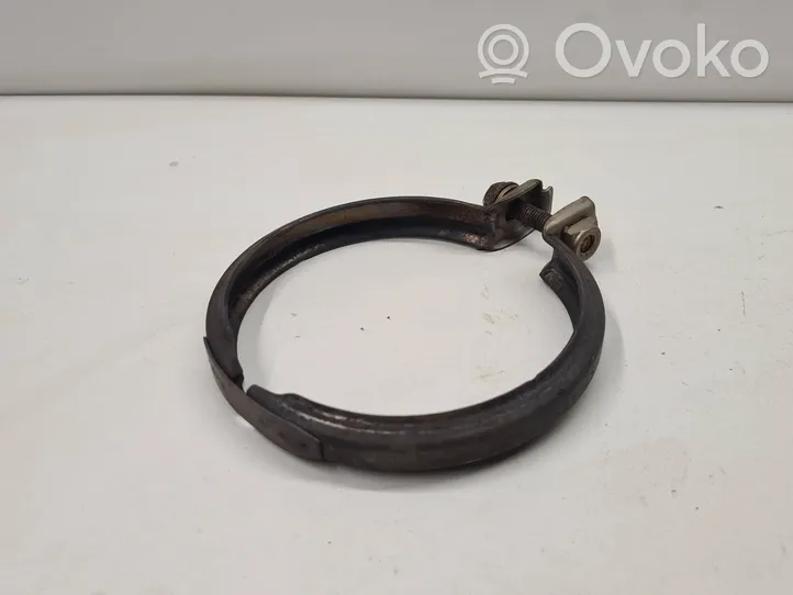 BMW 3 F30 F35 F31 Morsetto per la connessione del tubo della marmitta 7606136