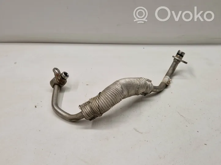 BMW 3 F30 F35 F31 Coolant pipe/hose 7643094