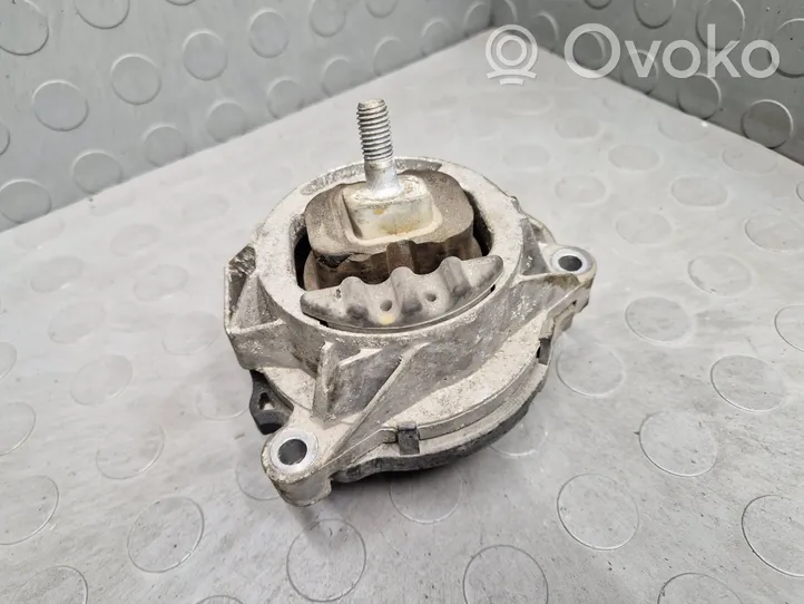 BMW 1 F20 F21 Dzinēja spilvens 6856406