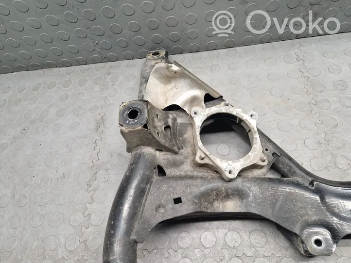 BMW 3 F30 F35 F31 Sottotelaio anteriore 4823550551