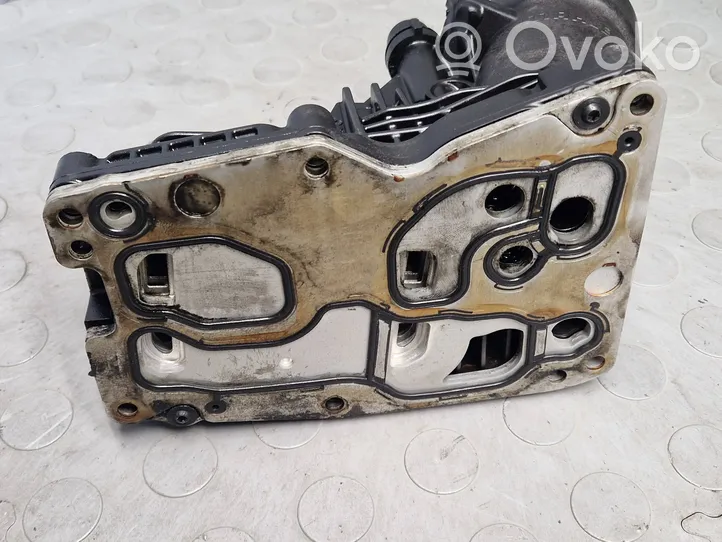 BMW 3 E90 E91 Supporto di montaggio del filtro dell’olio 8507626