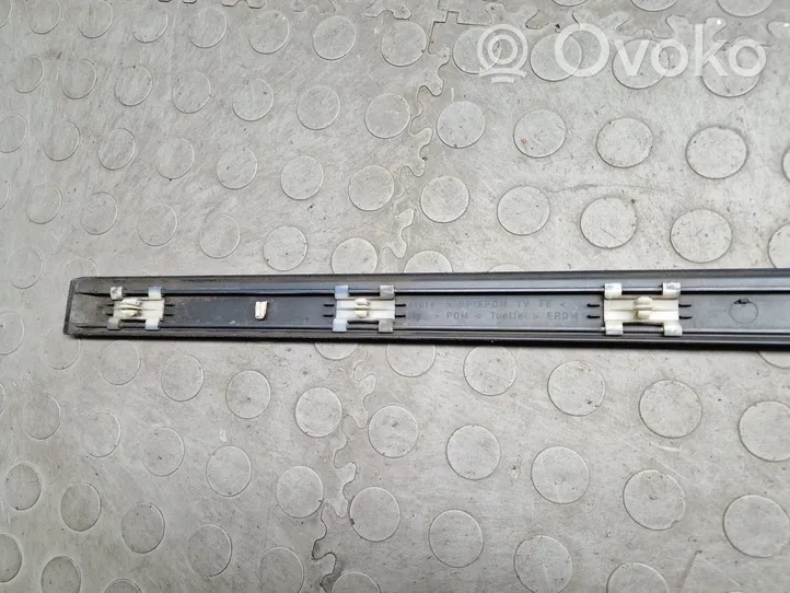 BMW 5 E39 Rear door trim (molding) 7004025