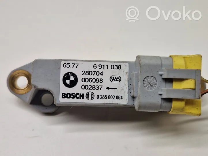 BMW 3 E46 Airbag deployment crash/impact sensor 6911038