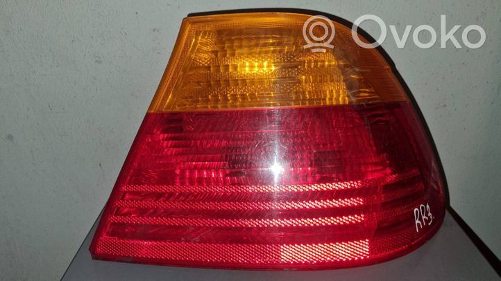 BMW 3 E46 Galinis žibintas kėbule 257022R