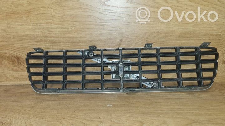 Volvo S60 Maskownica / Grill / Atrapa górna chłodnicy 9190740