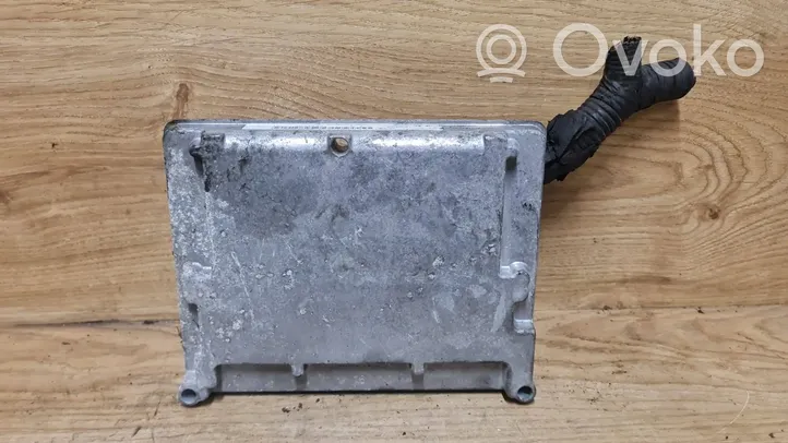 Volvo S40 Centralina/modulo motore ECU 30743371