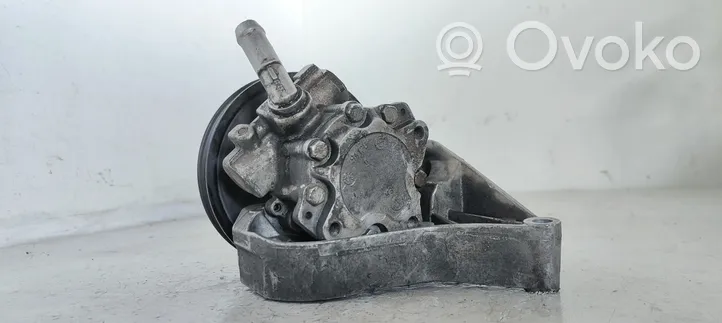 BMW 1 E82 E88 Power steering pump 32427790453