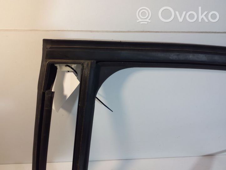 Citroen C3 Aircross Cornice del finestrino/vetro della portiera posteriore 13452288LH