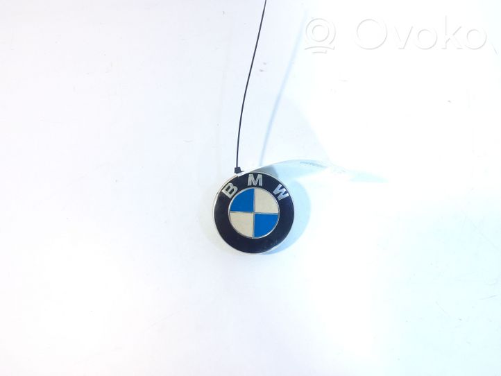 BMW 2 F45 Dekielki / Kapsle oryginalne 6861092