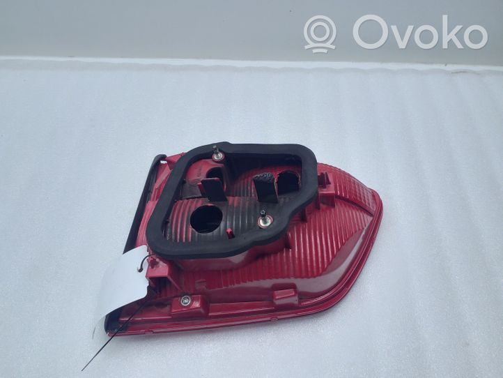 Volkswagen Touran II Tailgate rear/tail lights 176443