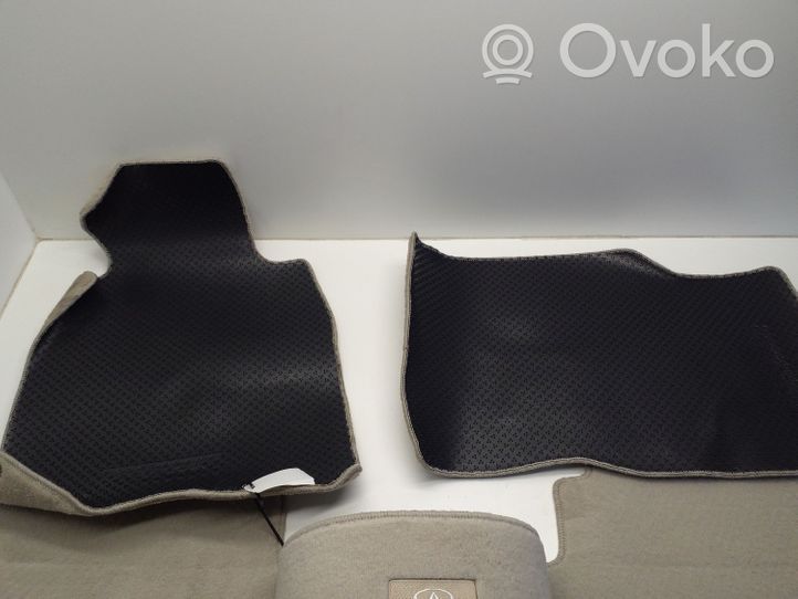 Infiniti G37 Kit tapis de sol auto G49001NM