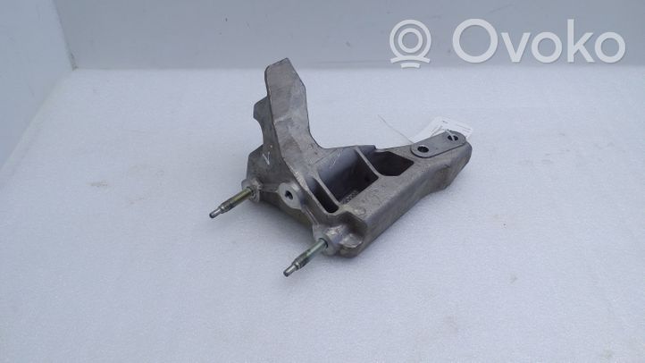 Suzuki SX4 S-Cross Support, suspension du moteur 