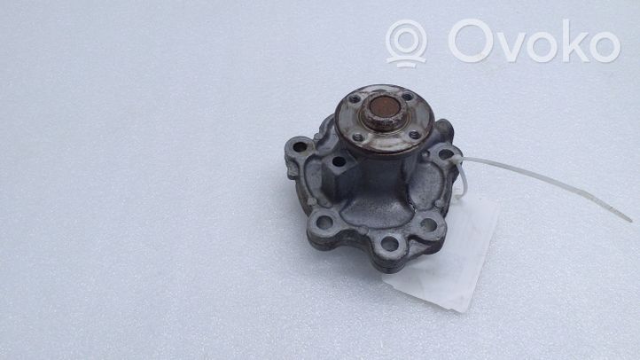 Suzuki SX4 S-Cross Pompe de circulation d'eau 2F18H08170