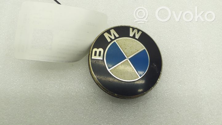 BMW 3 F30 F35 F31 Radnabendeckel Felgendeckel original 6783536