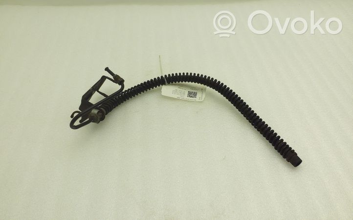 Porsche Cayenne (9PA) Tubo flessibile circuito dei freni 7L0614843A