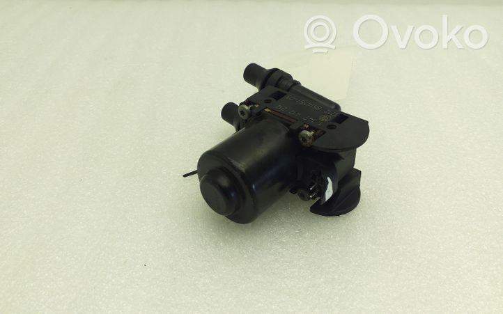 BMW 1 F20 F21 Coolant heater control valve 8514557