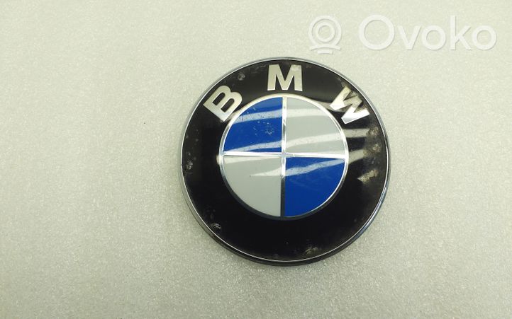 BMW 3 F30 F35 F31 Logo, emblème de fabricant 8219237