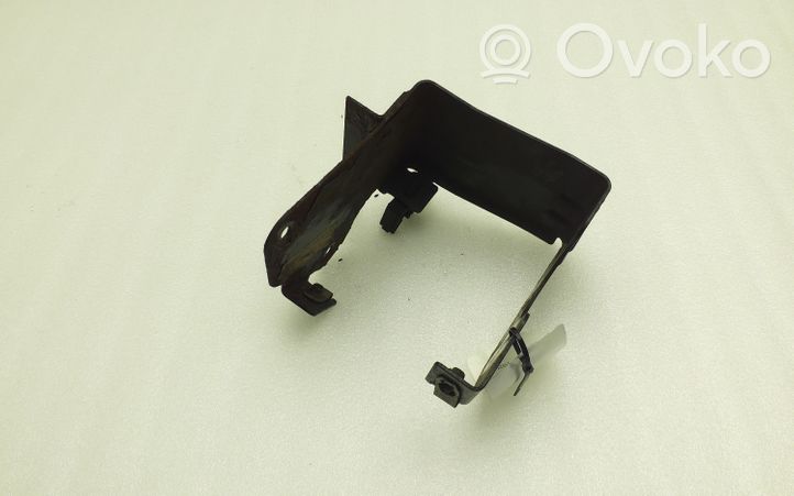 Land Rover Range Rover Sport L320 Staffa/supporto di montaggio del filtro carburante 7H329B262AD