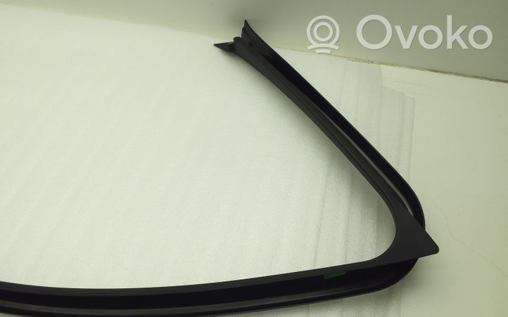 BMW X4 F26 Rivestimento modanatura del vetro della portiera anteriore 7335484