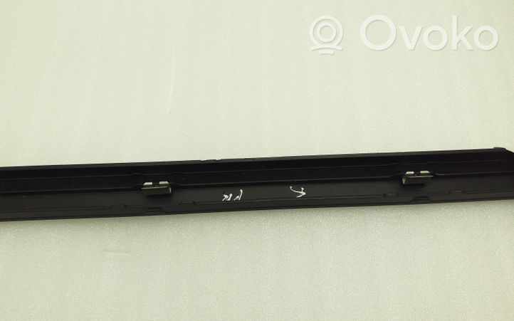 Porsche Cayenne (92A) Rivestimento anteriore minigonna laterale 7P5853538