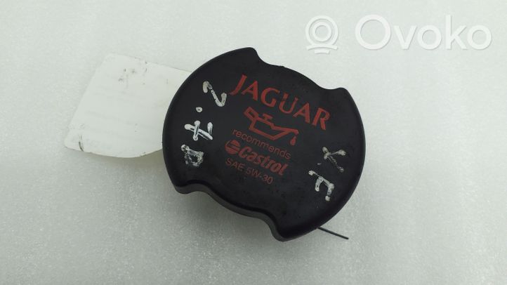 Jaguar XJ X351 Oil filler cap M536M6766