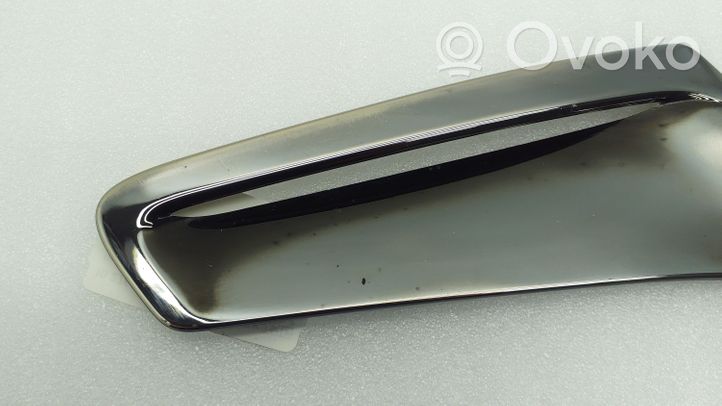 BMW 7 G11 G12 Grill / Wlot powietrza błotnika przedniego 7347378