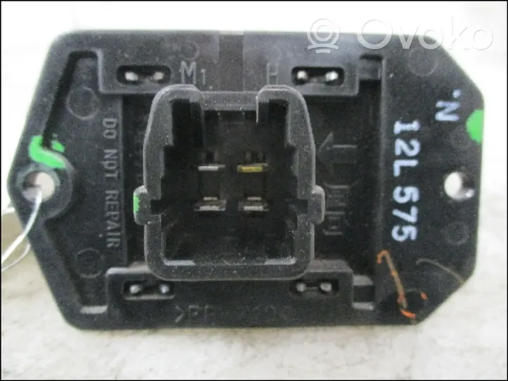 Nissan Pixo Resistencia motor/ventilador de la calefacción 271004A00C