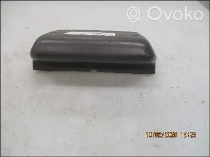 Nissan Terrano Papildomas stop žibintas 265907F000