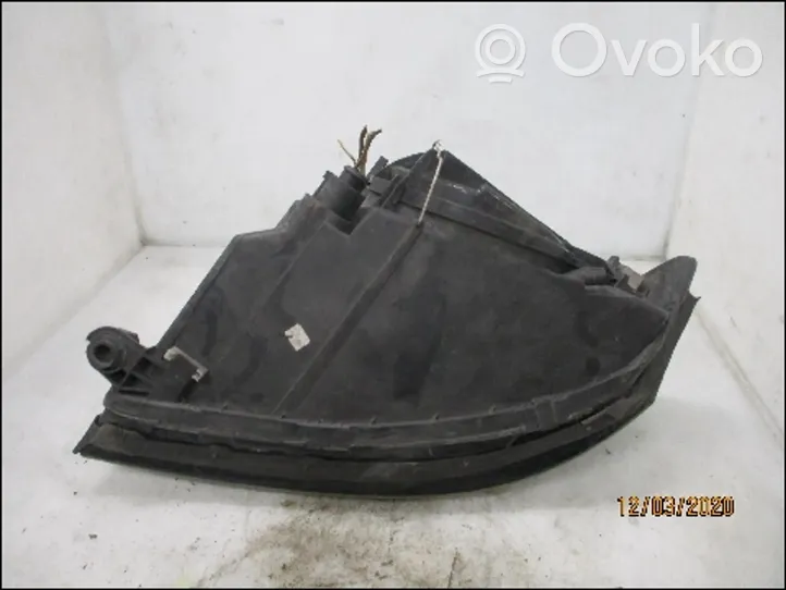 Audi A2 Phare frontale 8Z0941004K