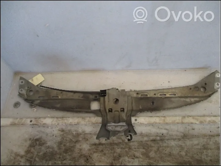 Renault Clio II Panel mocowanie chłodnicy / dół 7751471188