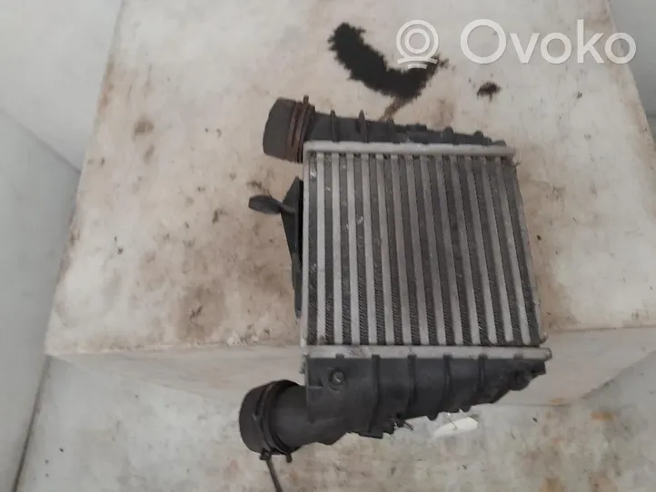 Volkswagen Polo IV 9N3 Radiatore intercooler 6Q0145804A