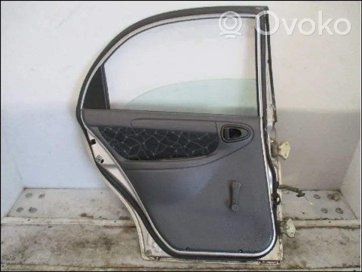 Daewoo Lanos Portiera posteriore 96303928