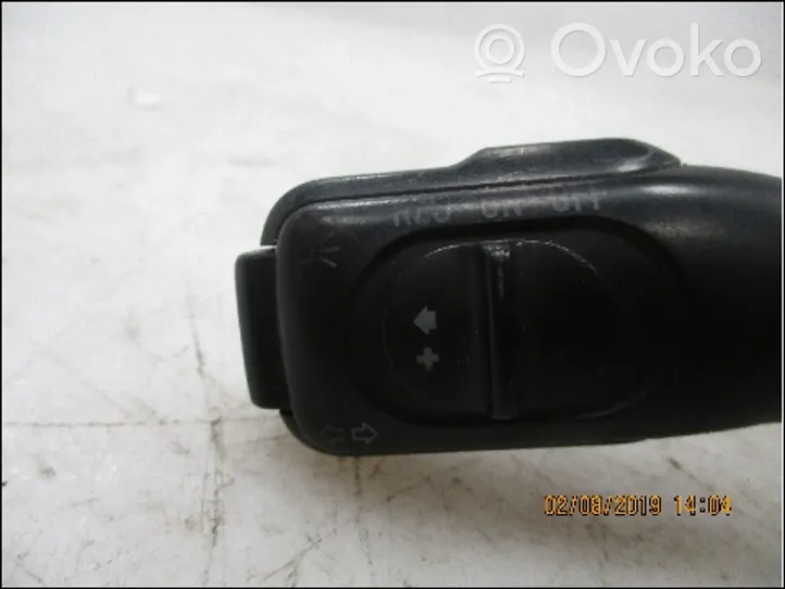 Seat Toledo III (5P) Suuntavilkun vipu 8L0953513J