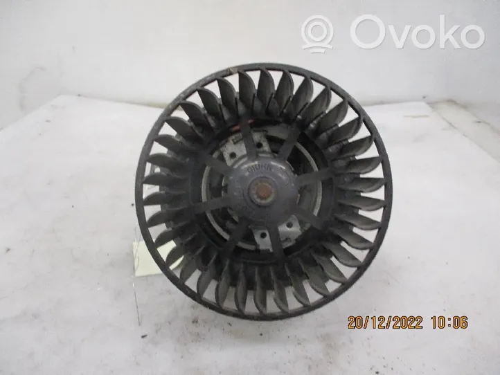 Ford Transit -  Tourneo Connect Salono oro mazgo plastikinis korpusas 7188531