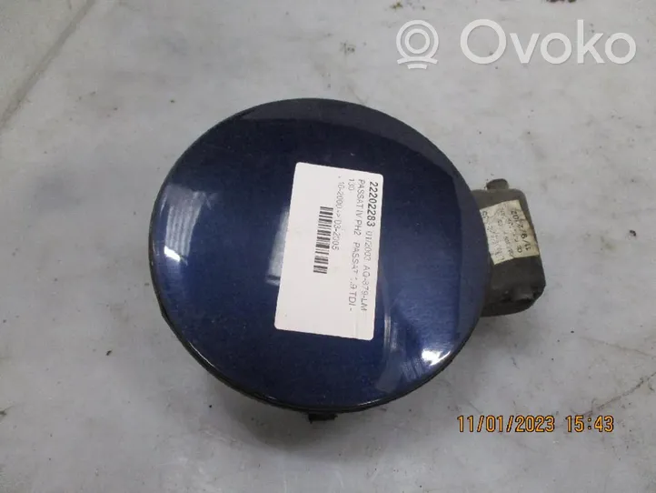 Volkswagen PASSAT B5.5 Tapa del depósito de combustible 3B7809857AGRU