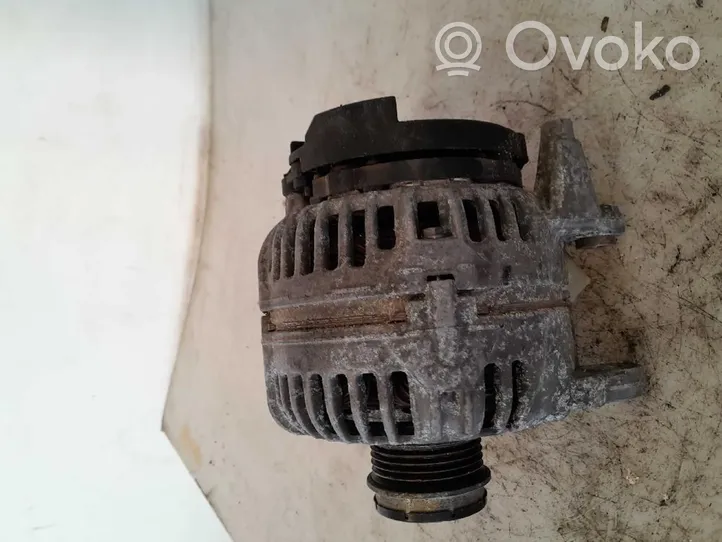 Volkswagen PASSAT B5.5 Alternator 28903031