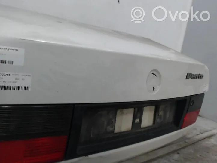 Volkswagen Vento Aizmugurējais pārsegs (bagāžnieks) 1H5827025K