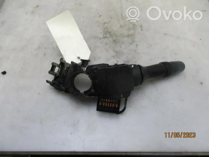 Toyota Yaris Lenkstockschalter Kombischalter Blinkerhebel / Lichthebel 841400D081