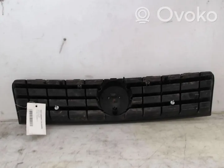 Fiat Punto (188) Griglia anteriore 46849441