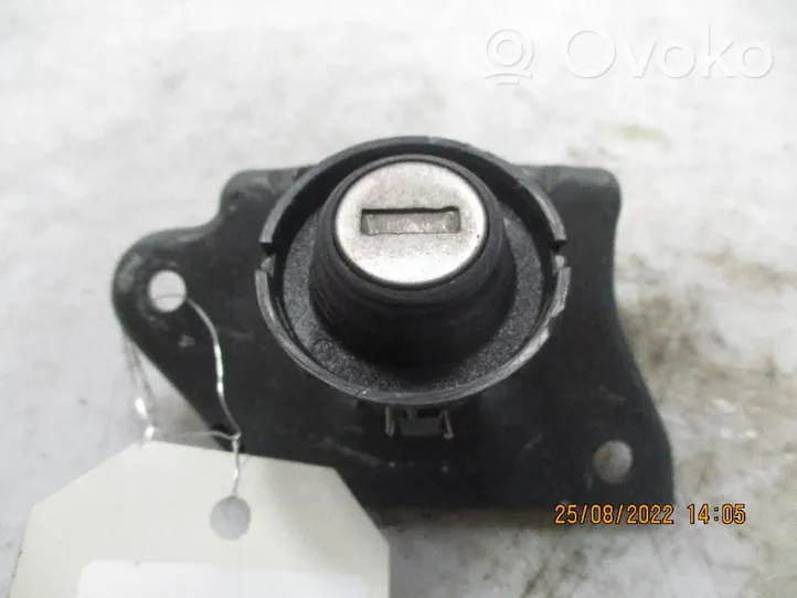 Fiat Punto (176) Blocco chiusura del portellone 7734588