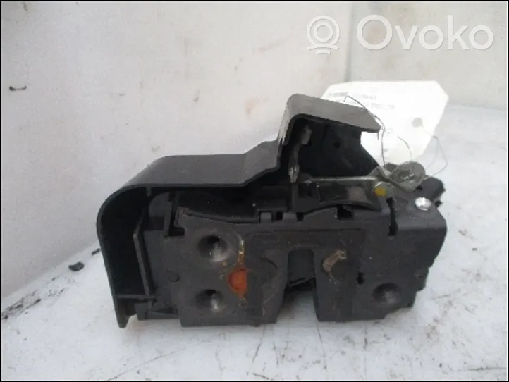 Ford C-MAX I Serrure 4892360