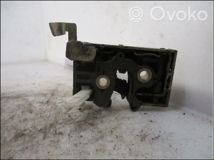 Seat Toledo I (1L) Etuoven lukko 1L0837015