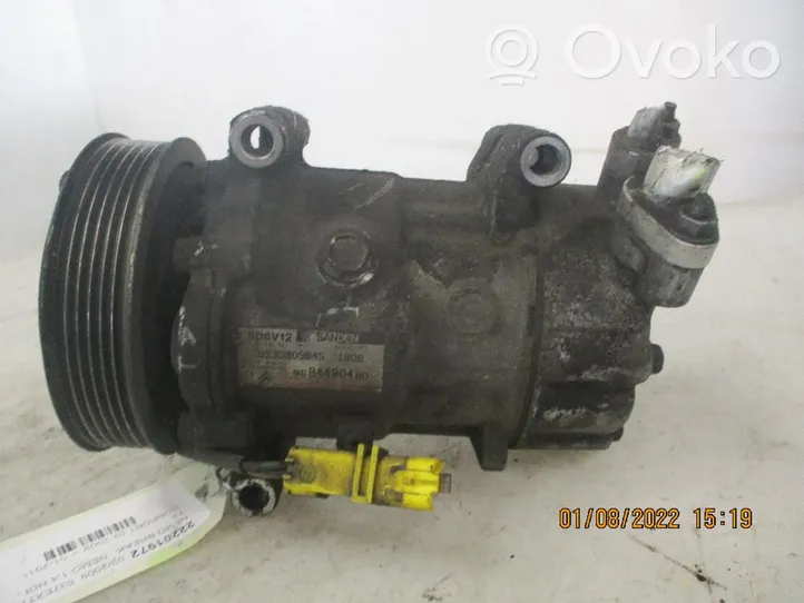 Citroen Nemo Ilmastointilaitteen kompressorin pumppu (A/C) 9800821980