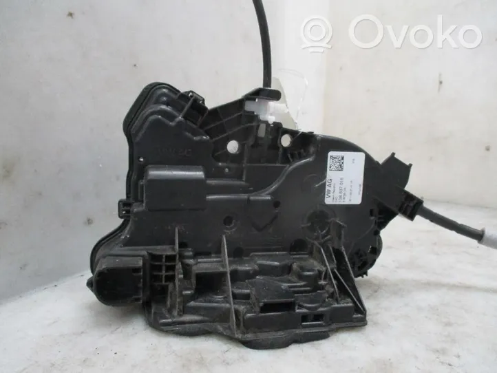 Volkswagen Polo VI AW Serrure 10B837016B