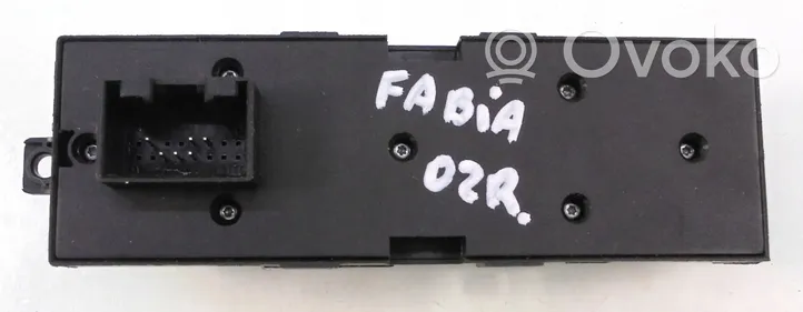 Skoda Fabia Mk1 (6Y) Inne przełączniki i przyciski 