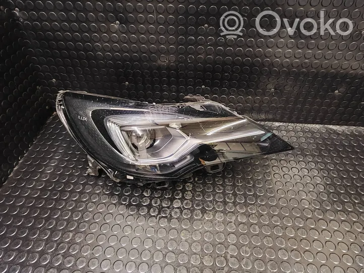 Opel Astra K Headlight/headlamp 39077807