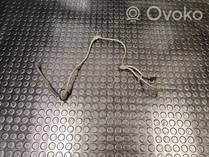 Volkswagen PASSAT B8 Front ABS sensor wiring 